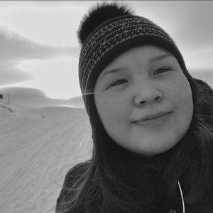 Meet your Posher, Candace